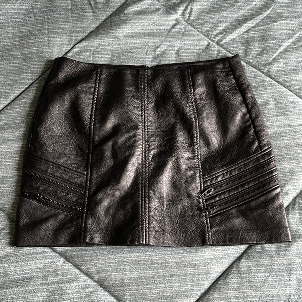 BLANKNYC mini leather skirt - waist size 28 / US 6